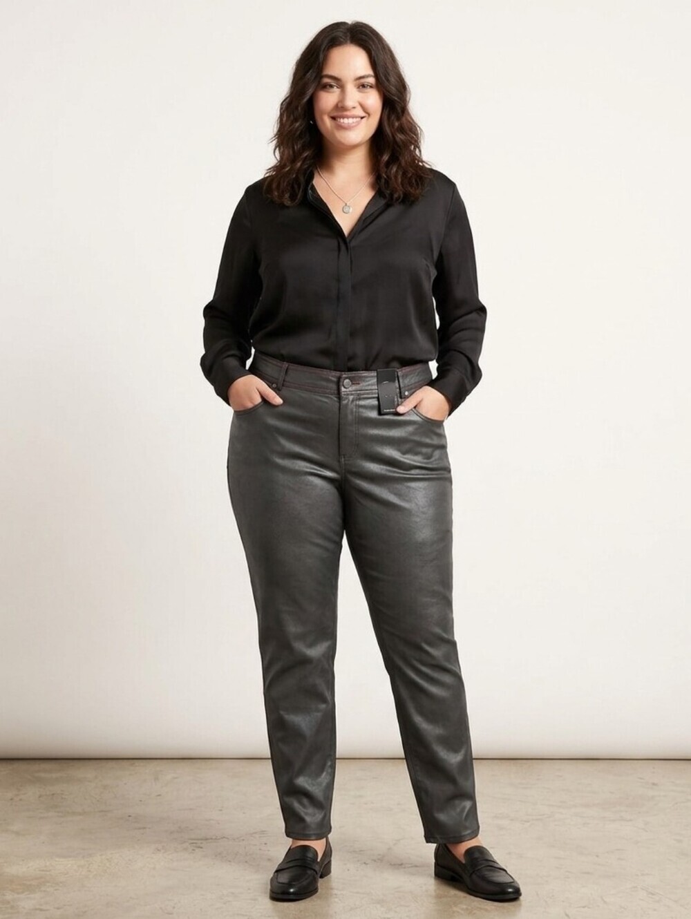 NWT Lane Bryand Pkus Size 22 Skinny.